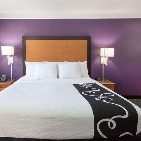 Baymont By Wyndham Greenville Woodruff Rd Eksteriør bilde