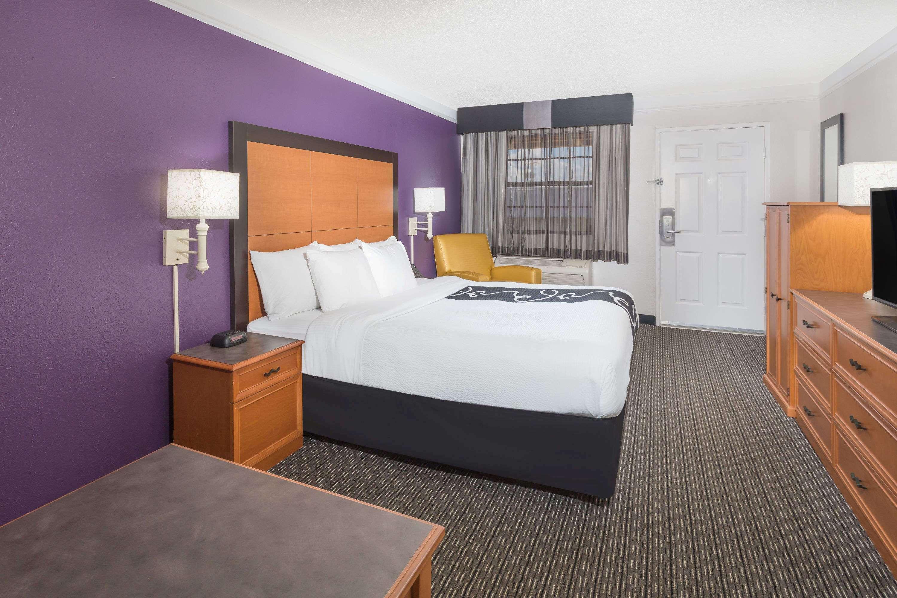 Baymont By Wyndham Greenville Woodruff Rd Eksteriør bilde